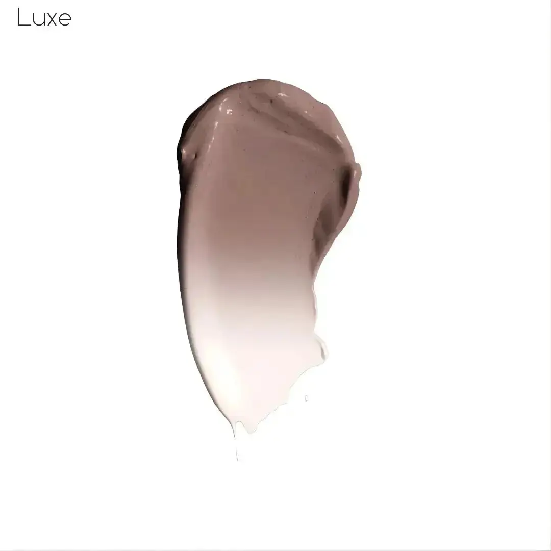 Luxe - Color Changing Foundation - Image 13